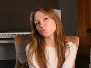 naked cam girl PaulaPawley
