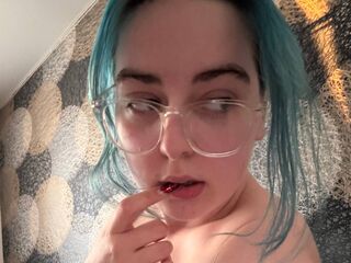 live chat room PixieJones
