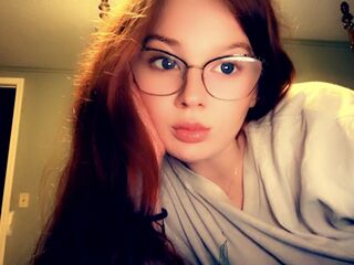 camwhore masturbating with sextoy Redheadcherry