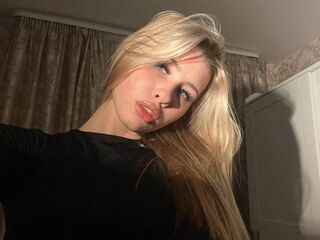 live free chat RowanBellamy