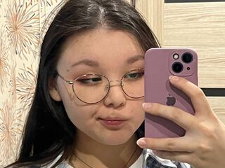 hot girl RowenaCrosslin