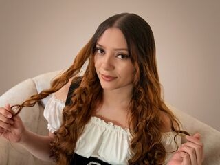 camgirl picture SaraDrew