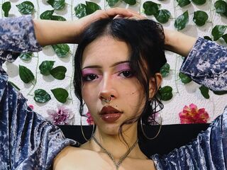 free adultcam SarahEarhart