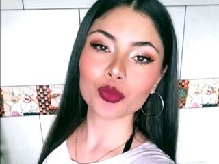 naughty camgirl masturbating with vibrator ScarlettReven