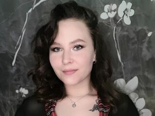 naked camgirl masturbating SheilaRich