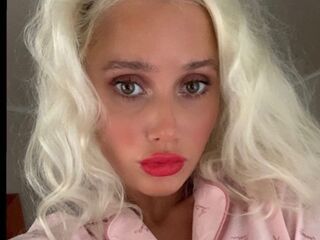 camwhore masturbating with sextoy ShiraMitman