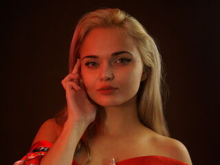 camgirl playing with sextoy SiennaVicee