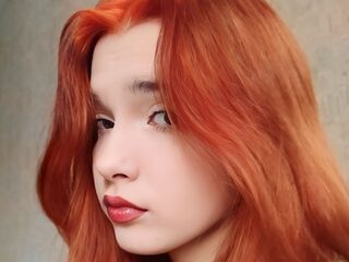 cam girl fingering pussy SiuFregeau