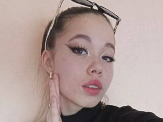 masturbating webcamgirl SteffaniePons