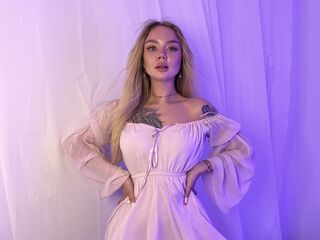 camgirl spreading pussy StellaRai