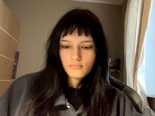 fingering girl cam picture SusieTrojak