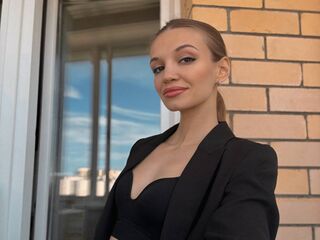 hot livecam SuzanUemura
