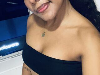 camslut naked TatianaFiree