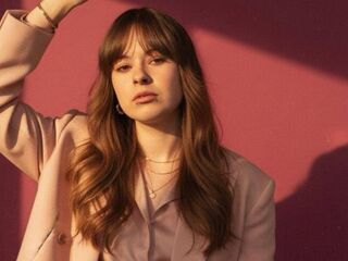 hot cam play TerinaLairmore