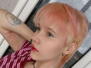 camwhore shaved pussy ToriFic