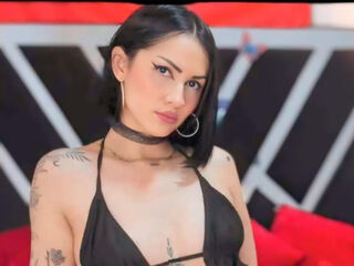 free sexcam ValeriaCastilo