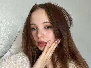 beautiful girl cam VeronaHewlett