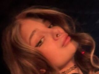 hot girl sex webcam ViolaKerelina