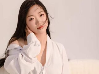 hot strip tease cam XuanJuan