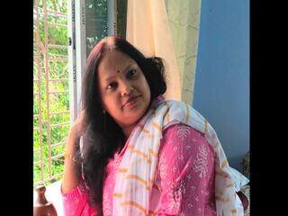beautiful camgirl YourDiya