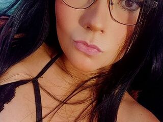 hot naked webcamgirl ZairaMist