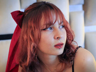 naked girl with webcam ZaziRose