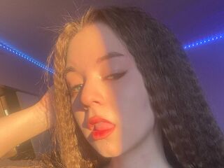 naughty cam girl masturbating with dildo ZofiaRambousek